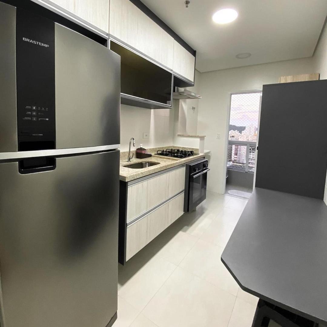 Apartamento 1 dormitório no Boqueirão com Piscina, 50 metros da Praia Praia Grande  Exterior foto